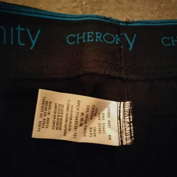 Mens all black jogger scrubs 2 full sets! - Picture 2 of 7